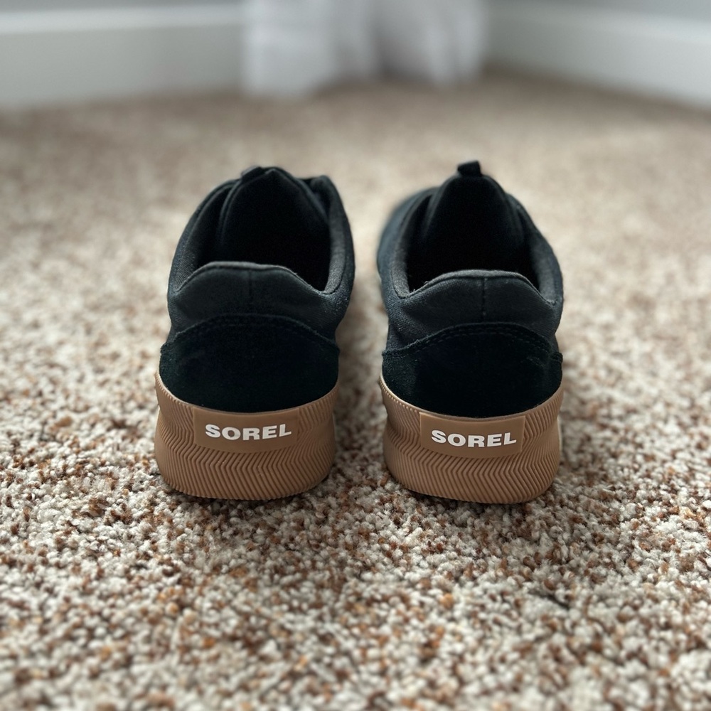 Sorel casual low top sneakers